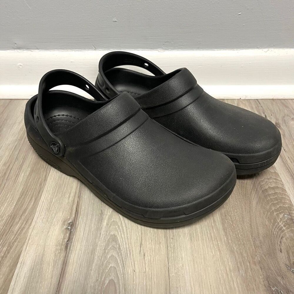 Crocs Clogs Men’s 9 Specialist II‎ Black Slip On Comfort Work